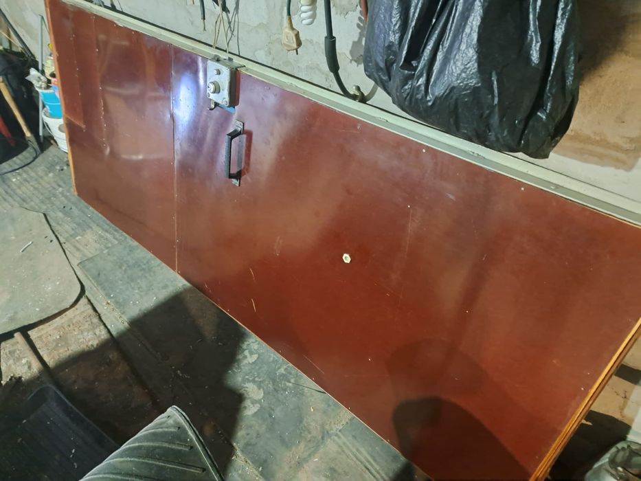 Продам Железную Дверь