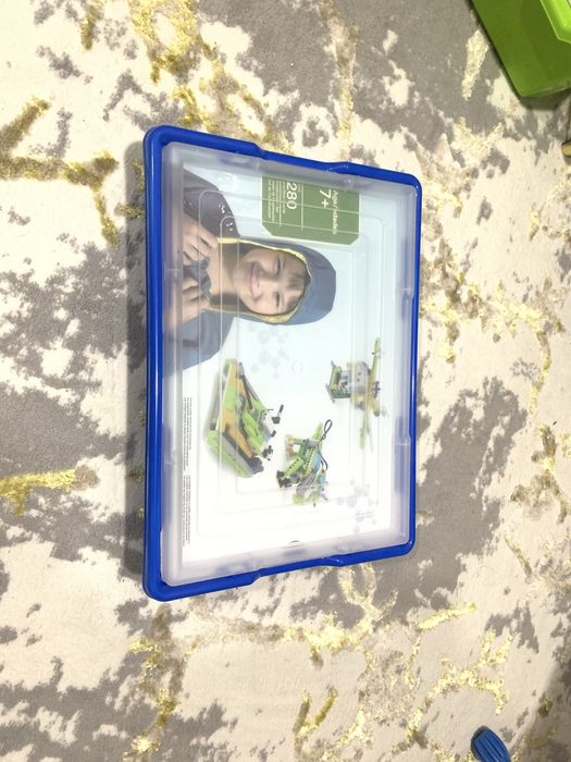 Качественная Lego We.Do2 новый с  зярядным аккумулятора