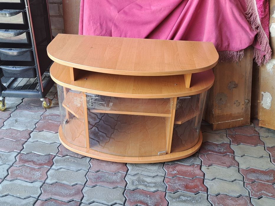 Тумба под телевизор