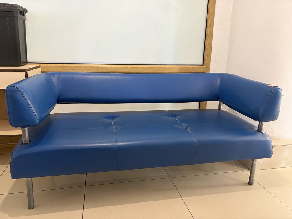 Продам диван в хорошем состоянии