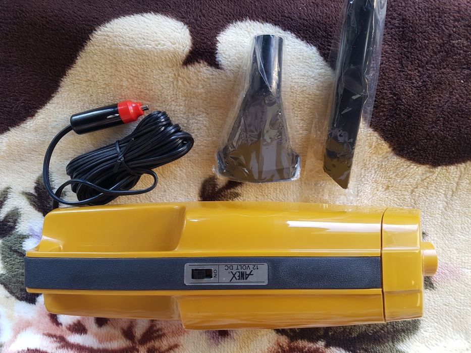 Aspirator auto alimentare 12 v