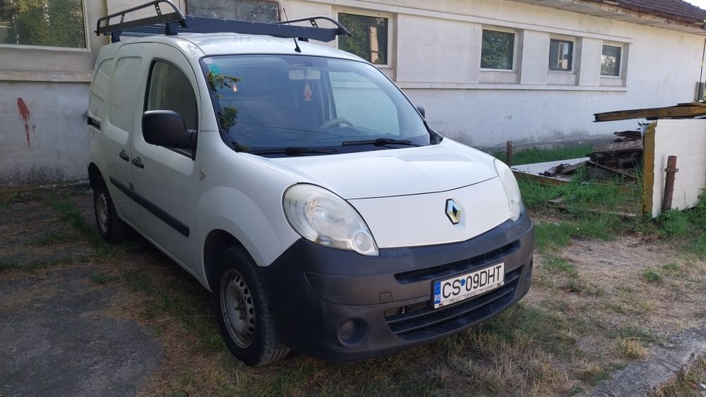 Vând  Renault Kangoo