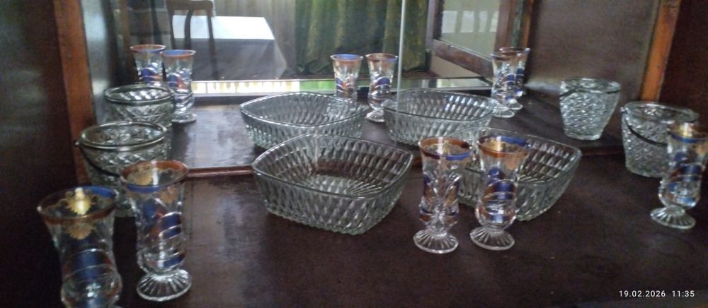 Сервиз и посуда из стекла бу