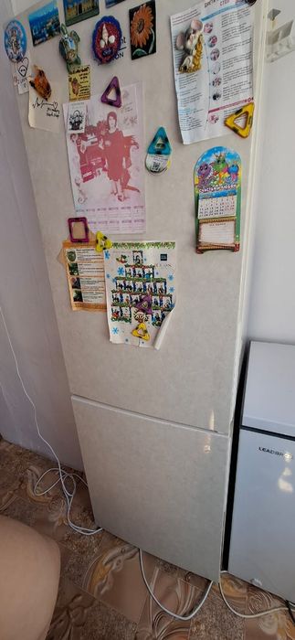 Продам холодильник