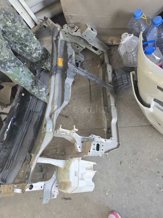 Телевизор радиатора на лексус ES350