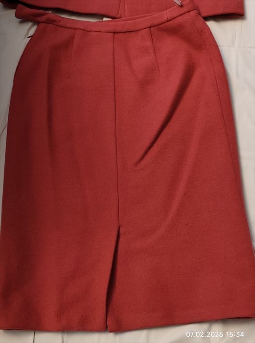 Ретро дамски  костюми