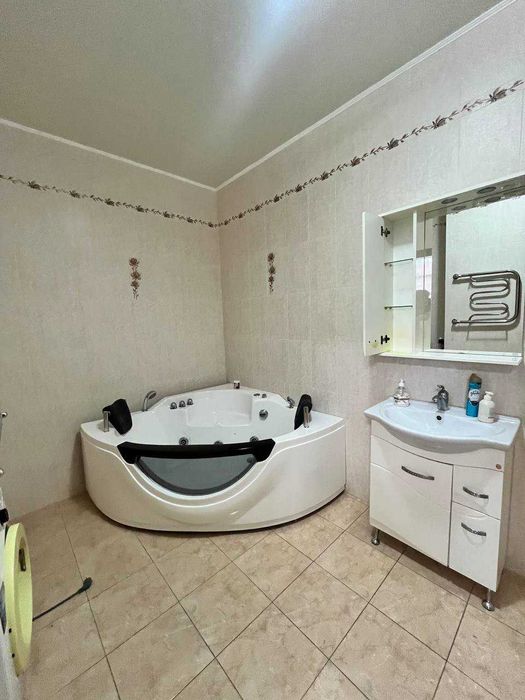 Продажа 3-комнатной квартиры