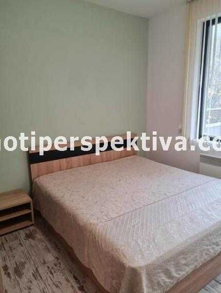 Продава се Тристаен апартамент в Пловдив, Кючук Париж - 80 кв.м за 1093 €/кв.м - Снимка #3