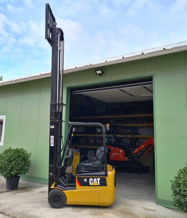 stivuitor CAT EP15KRT-PAC, 2272 ore functionare