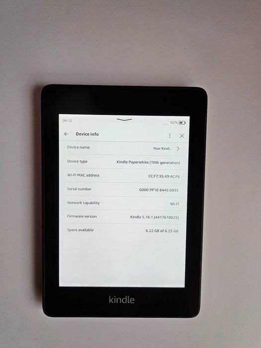 Kindle Paperwhite 4 10th. gen 8GB free Amazon account