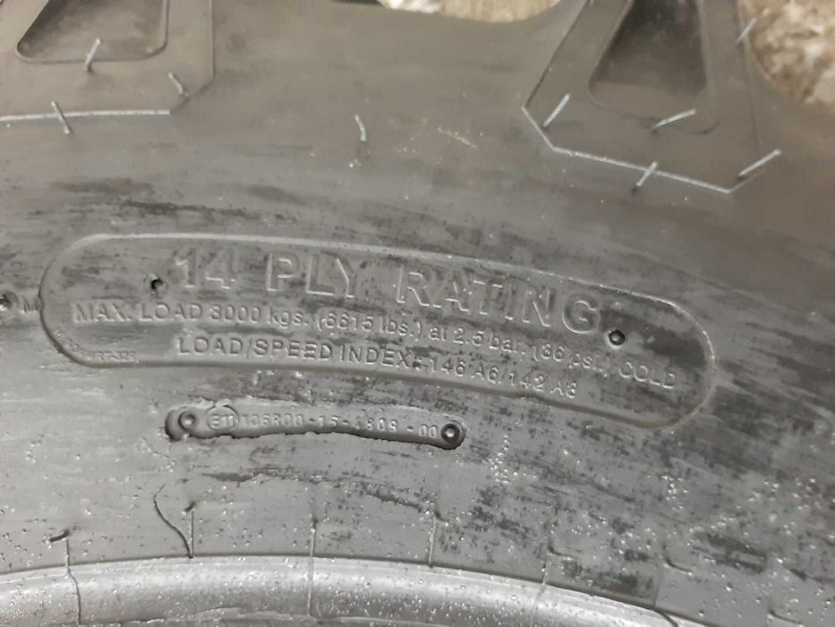 Anvelope noi de tractor spate 16.9-34 MRL cu 14PR groase rezistente