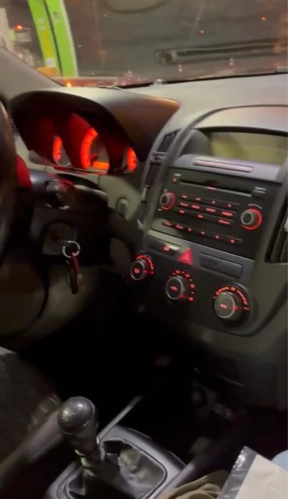 Kia Ceed 2008 - 1.6 CRDi Diesel - 90 CP - Economică și Fiabilă