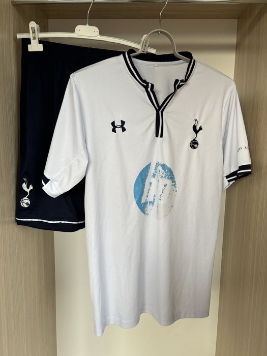 Екип на Тотнъм от сезон 2013-14