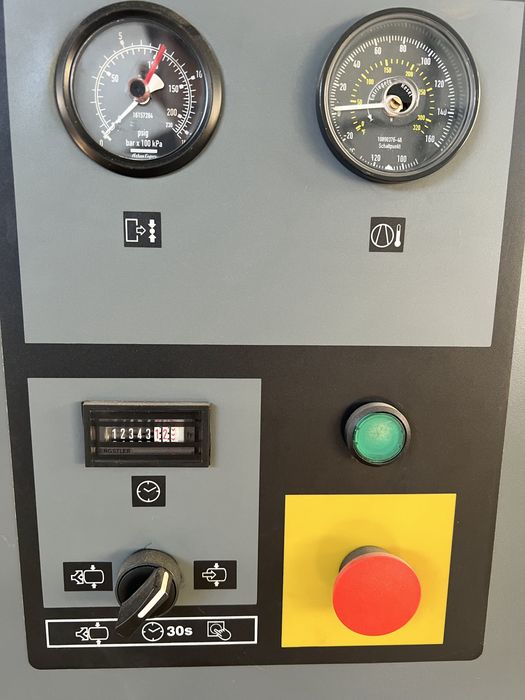 Винтов компресор Atlas Copco 11 kW 7.5 bar 26.6 l/s