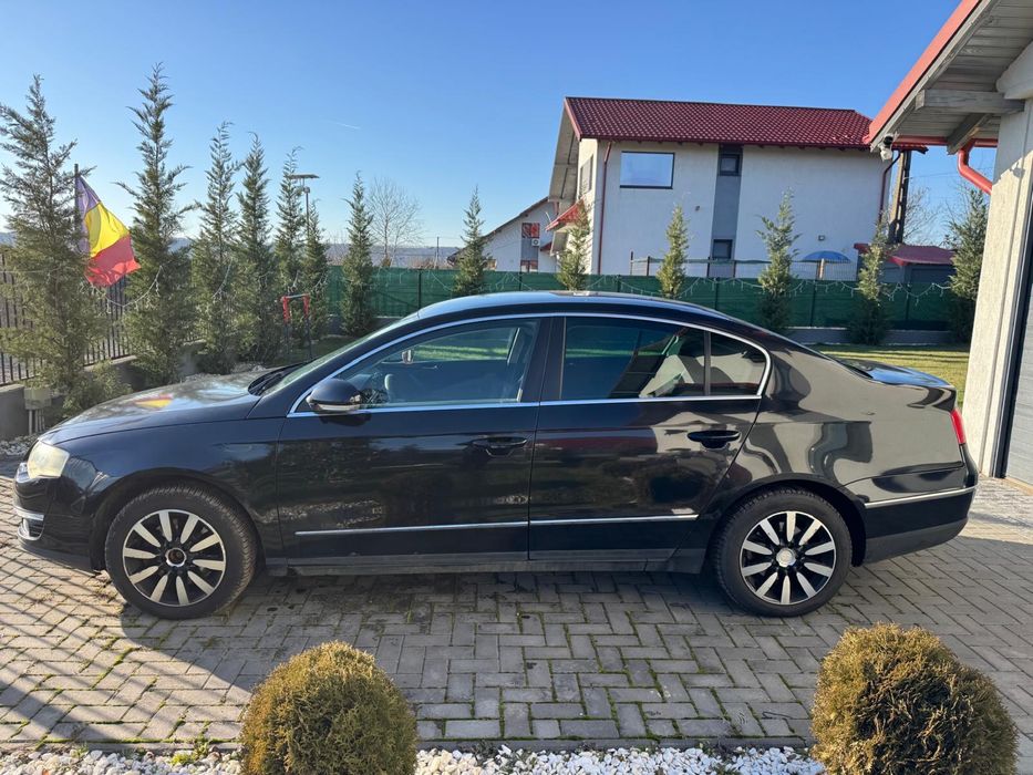 Se vinde masina , pret avantajos