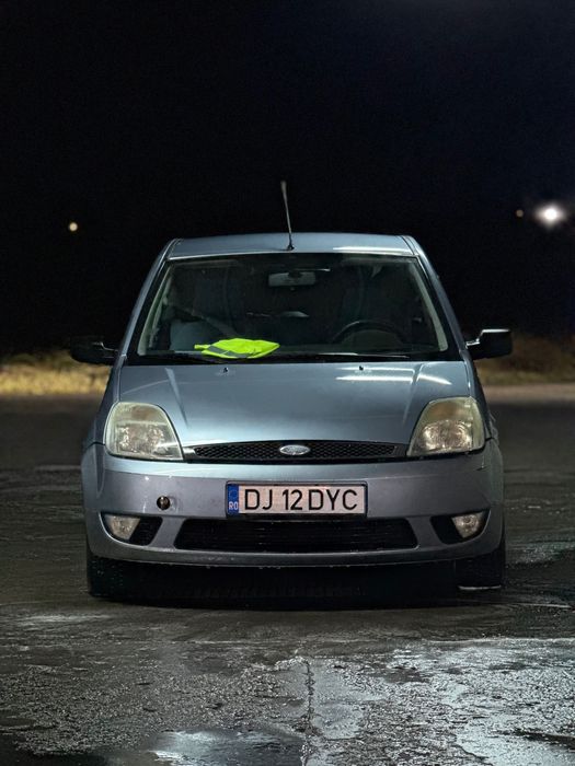 Ford Fiesta 1.3 benzină 2005