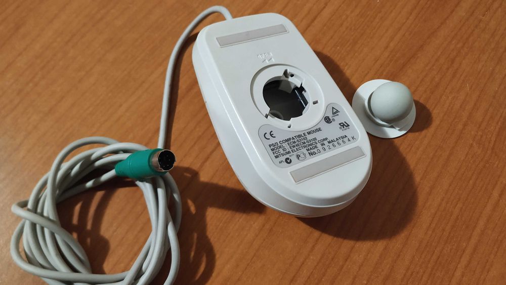 Ретро мишка с топче - Mitsumi ECM-S3102 за колекционери