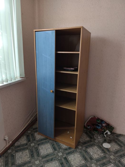 Шкаф отдам даром