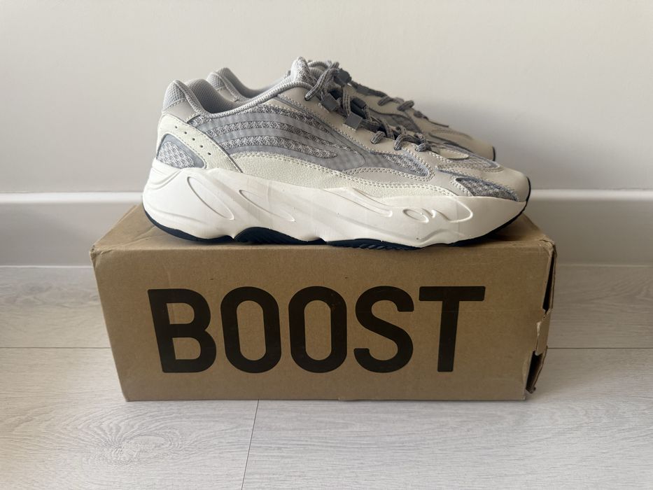 Кроссовки Adidas Yeezy 700