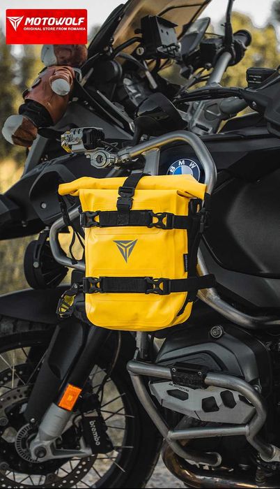 Geantă Moto Impermeabilă  5-8L prindere cadru material Plato 500D