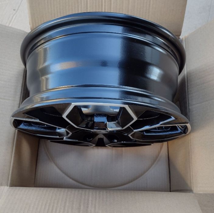 Jante R16 VW GOLF Passat Caddy Touran Tiguan 
Prindere 5 x 1