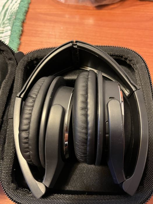 Casti Wireless Peugeot originale compatibile cu 5008 3008