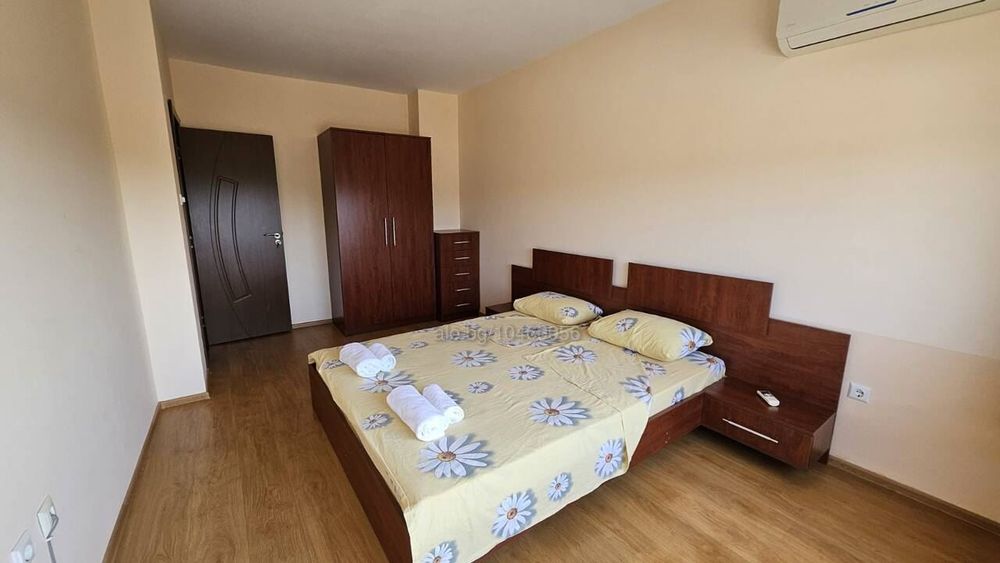 Продава се Тристаен апартамент в Царево - 98 кв.м за 469 €/кв.м - Снимка #4