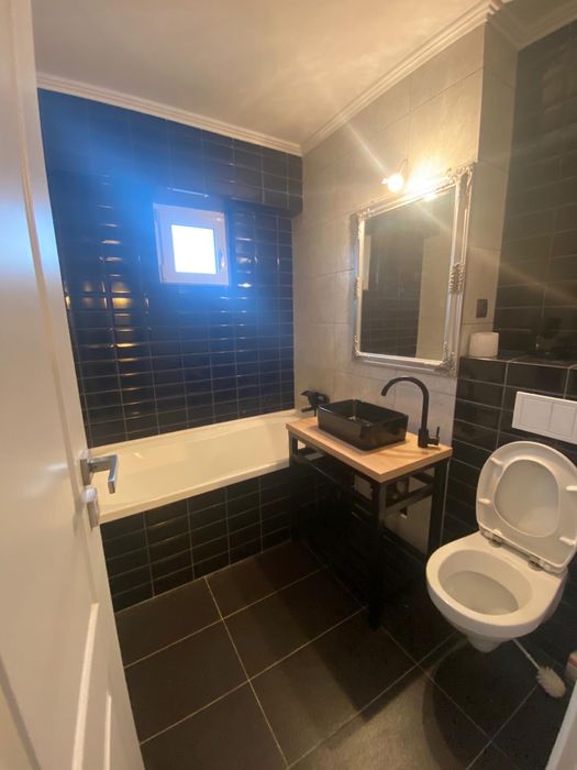 Vand apartament complet renovat, zona Guliver !!!