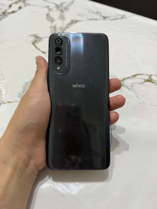 Продам 2 телефона на запчасти