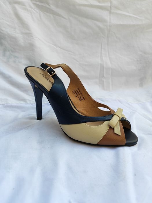 Брендовая, кожаная обувь