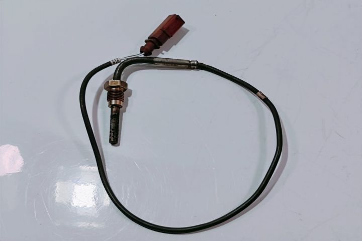 Senzor temperatura gaze  VWAGATS200HE1EPIQBG / 04L906088AE Audi A3 8V