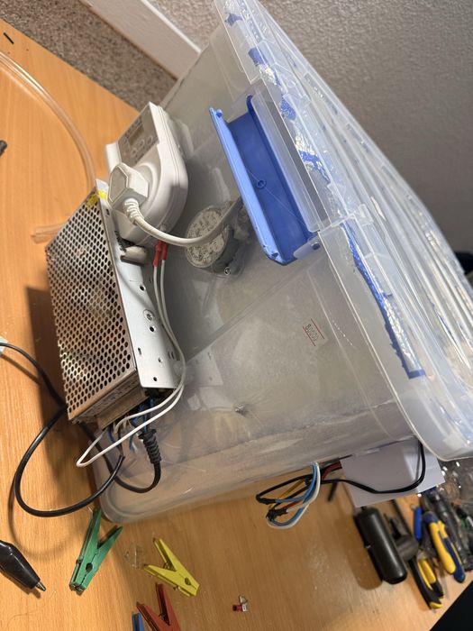 Продам инкубатор.