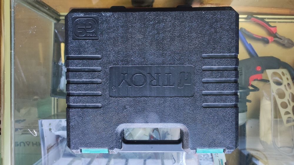 Комплект отвертки TROY - 18 части в удобен куфар