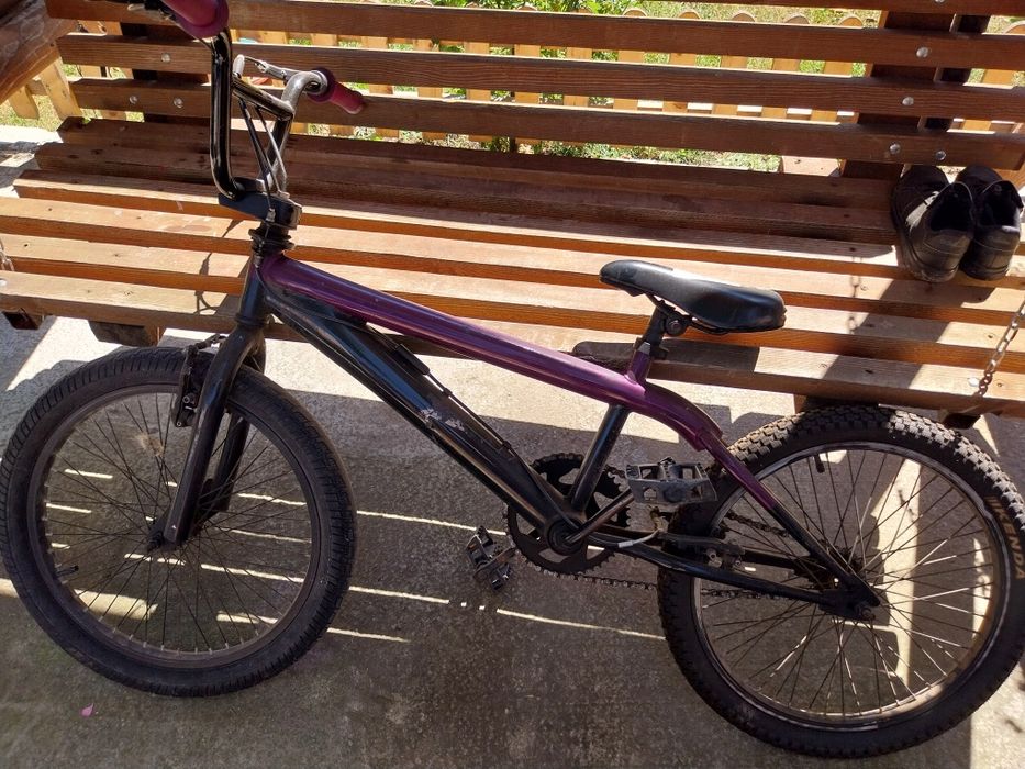 Vând doua biciclete