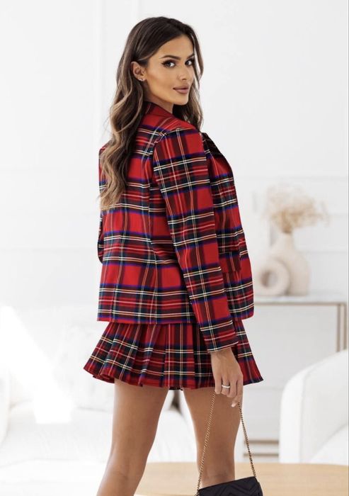 Дамски сет сако и пола