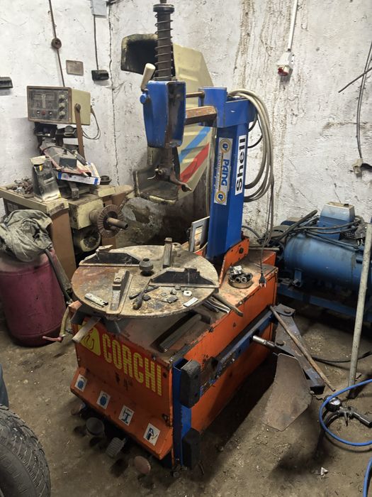 Машина за гумии