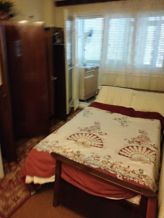 Garsoniera de vânzare