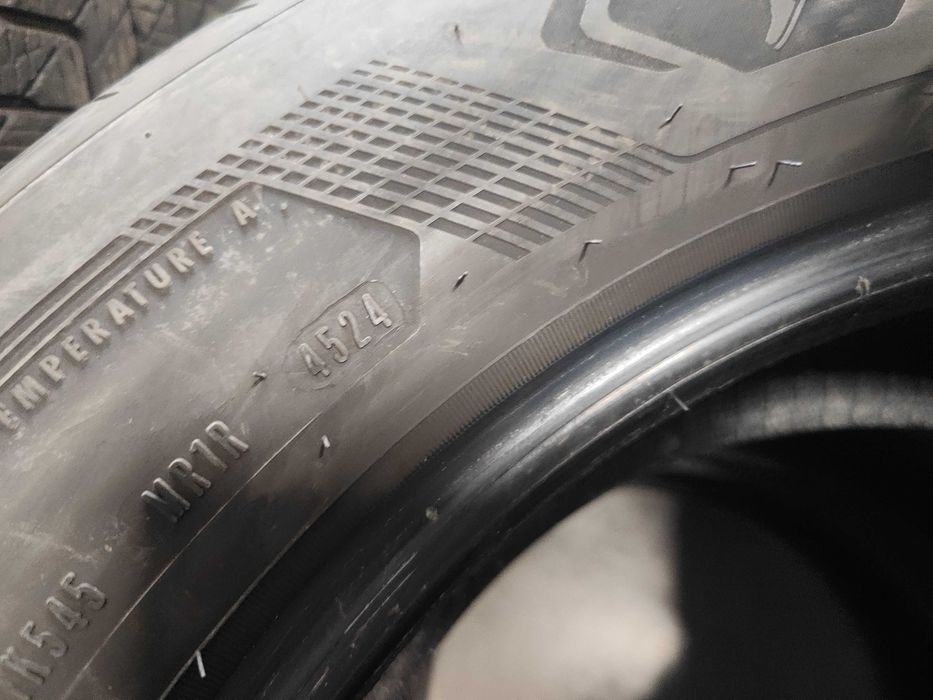 4бр. летни гуми 235/60/18 Goodyear