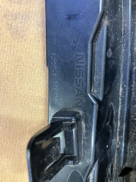 Лява решетка в броня за Nissan Qashqai Нисан Кашкай 2017-2021г