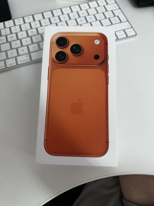 iPhone 17 PRO 256 GB Orange Sigilat 12 luni Garantie