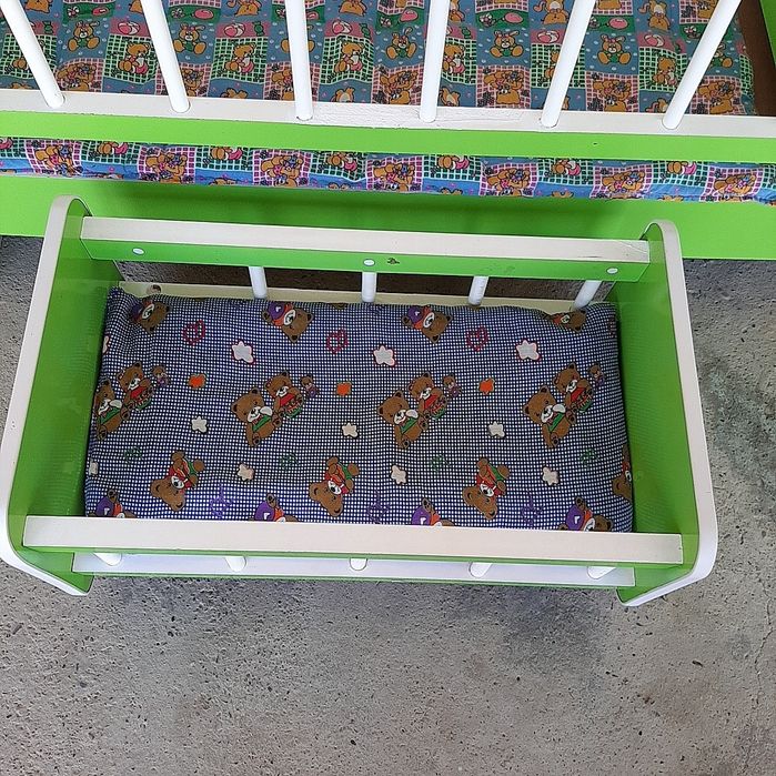 Детский кровать и люлька