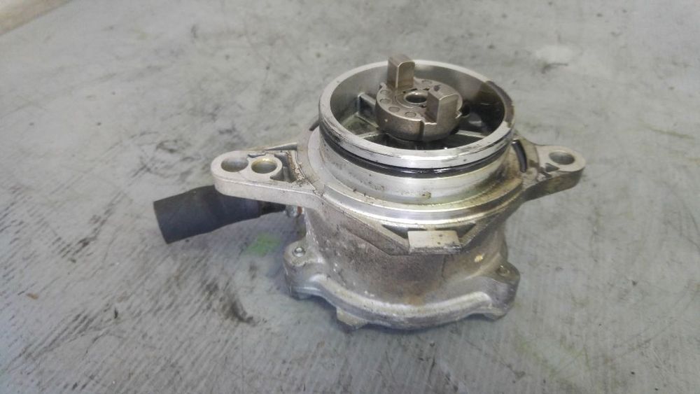 pompa vacuum bmw seria 3 e46 320 2.0 d 136cp 2001-2005 96110885-6