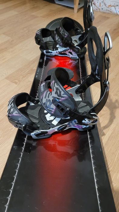 Placa snowboard Assasin 159 + legături VOLKL + boots Burton 45