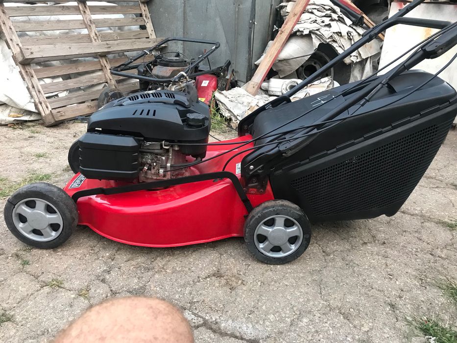 47 Самоходна моторна косачка  Mountfield 5.5 hp +стартер