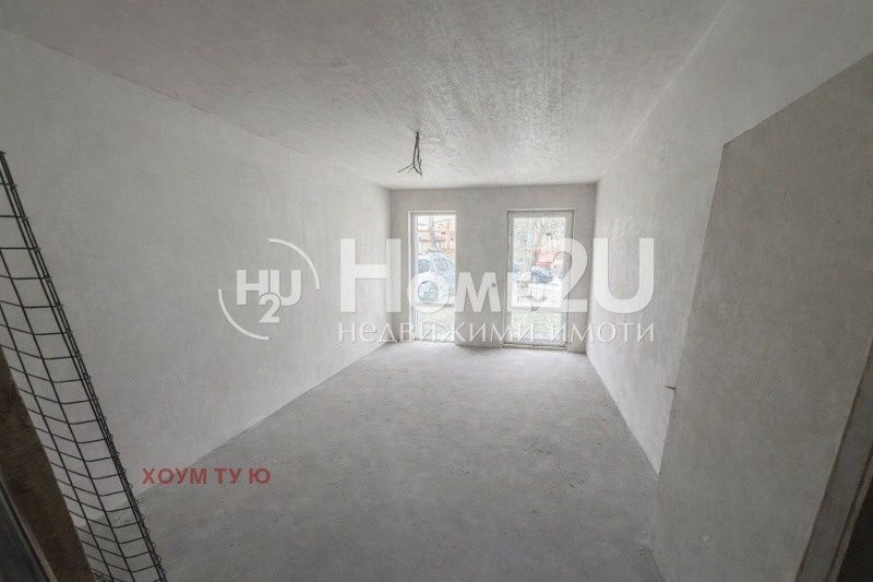 Двустаен Апартамент в София. Жк.Люлин