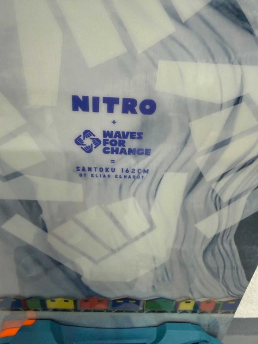 placa noua snowboard nitro santoku L162cm