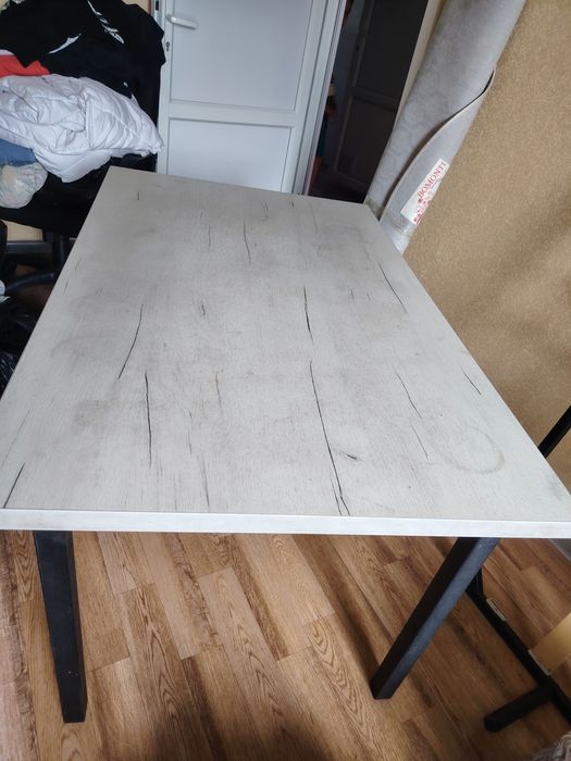 Продам кухонный стол!