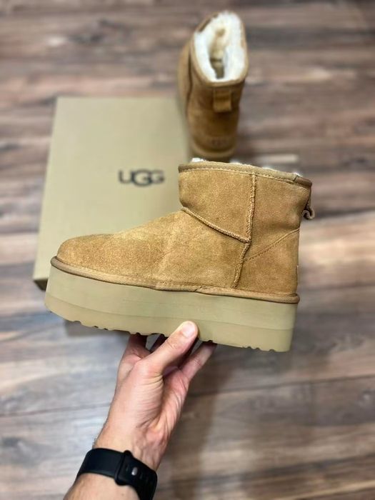 UGG Classic Ultra Mini Platform