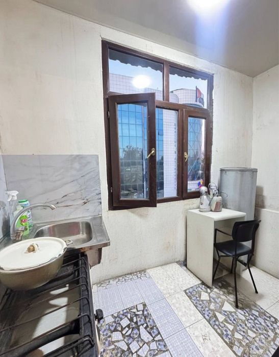 Продается  квартира Чиланзар 8-квартал 2/5/5 Галерейка