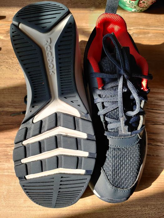 Reebok marimea 36,5